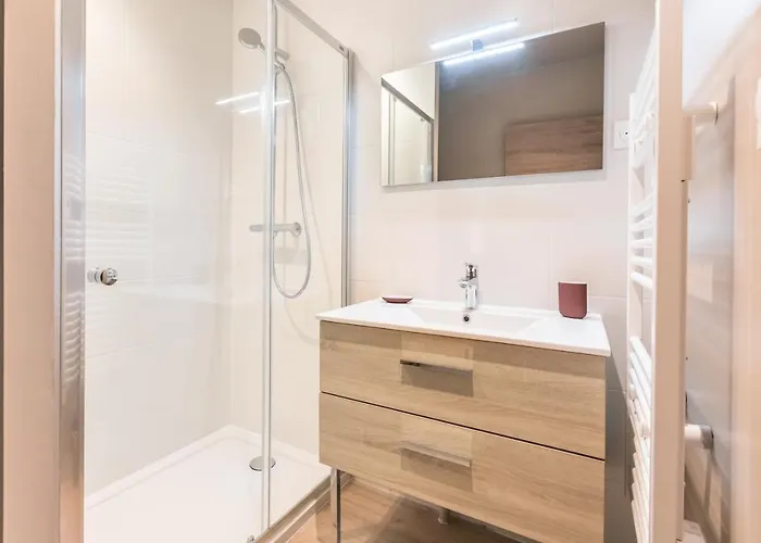 Luxueux Design 4 Ch Climatise 아파트 *